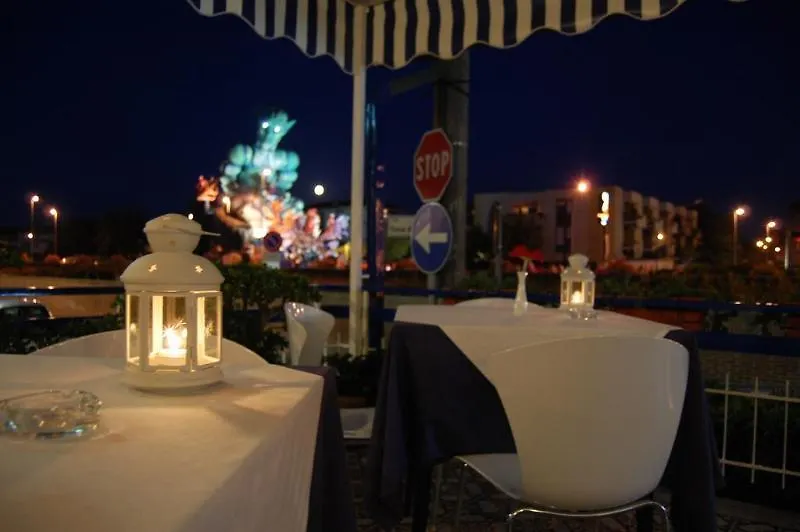 Hotel New Burlamacco Lido di Camaiore Itália