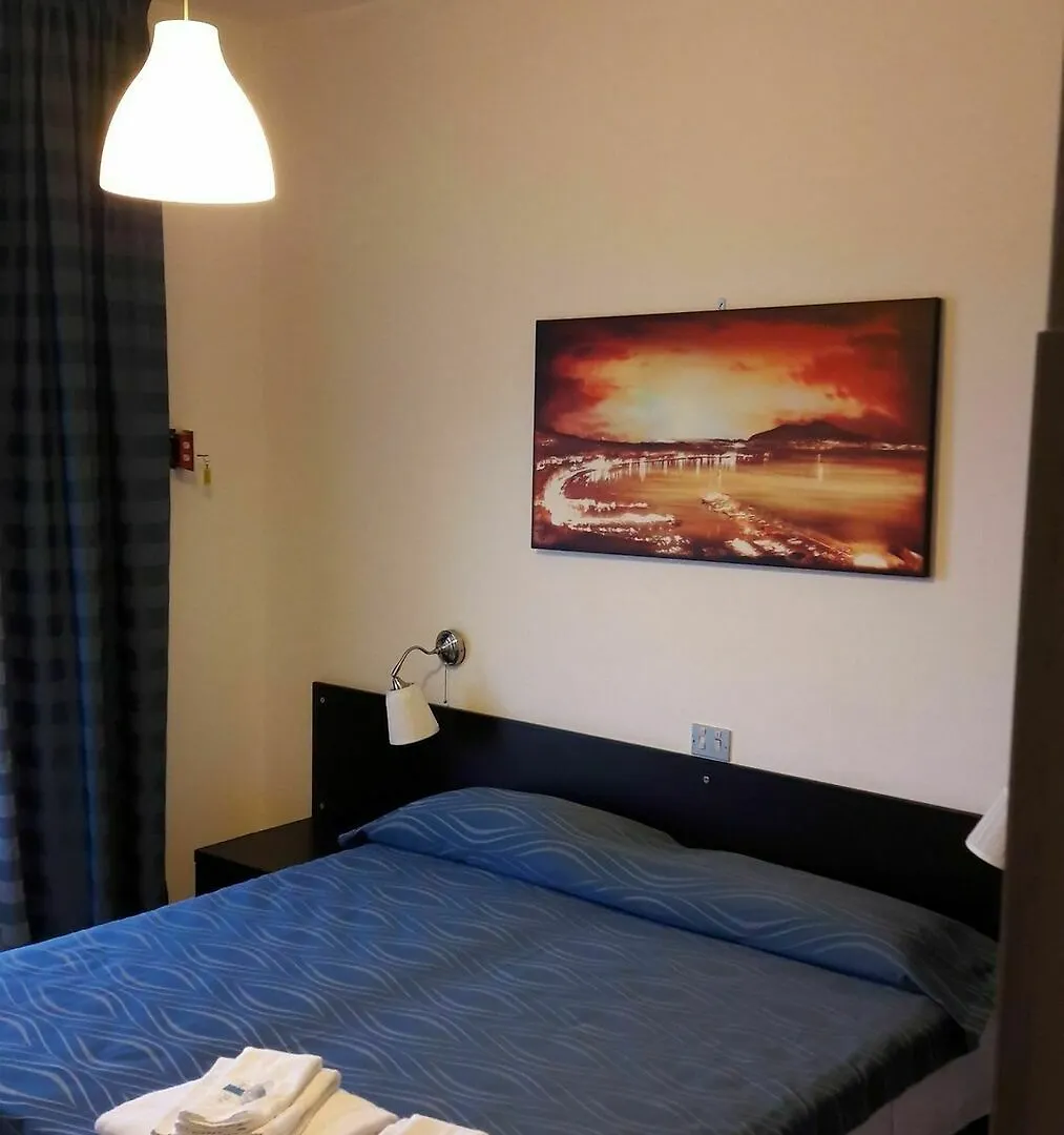 Hotel New Burlamacco Lido di Camaiore 2*,  Itália